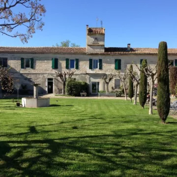 Un Mas en Provence la pianta al profumo