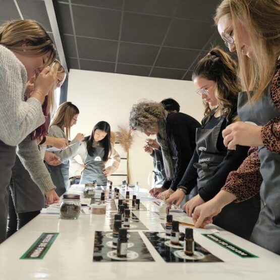 Atelier parfum naturel en Provence